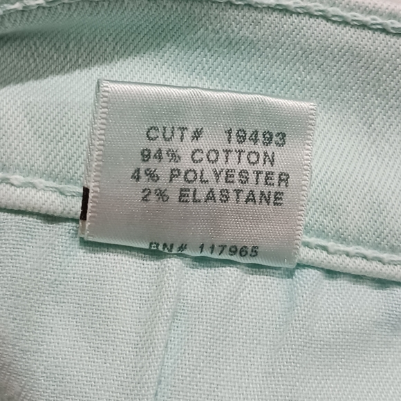 J Brand Photo Ready Crop Rail Jeans - Picture 9 of 10